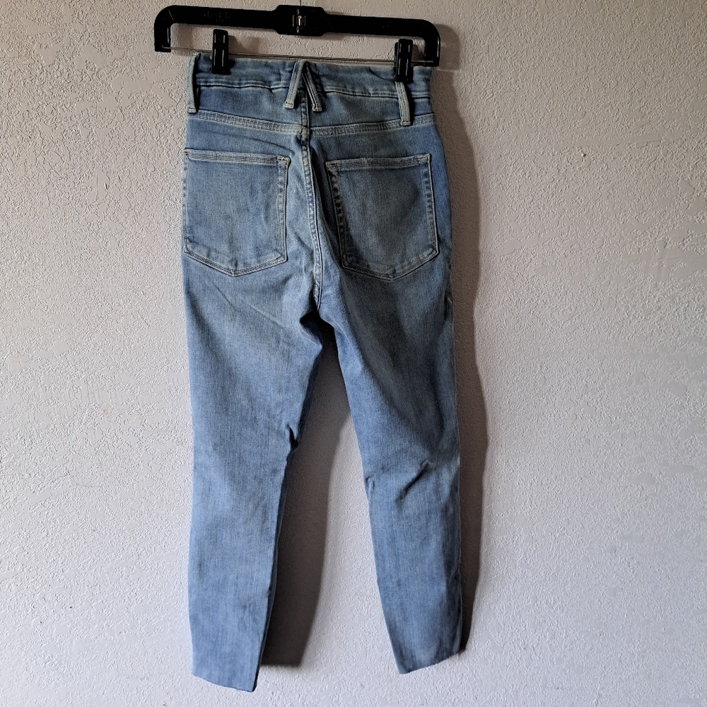 Good American Light Blue Skinny Jeans - Picture 5 of 5